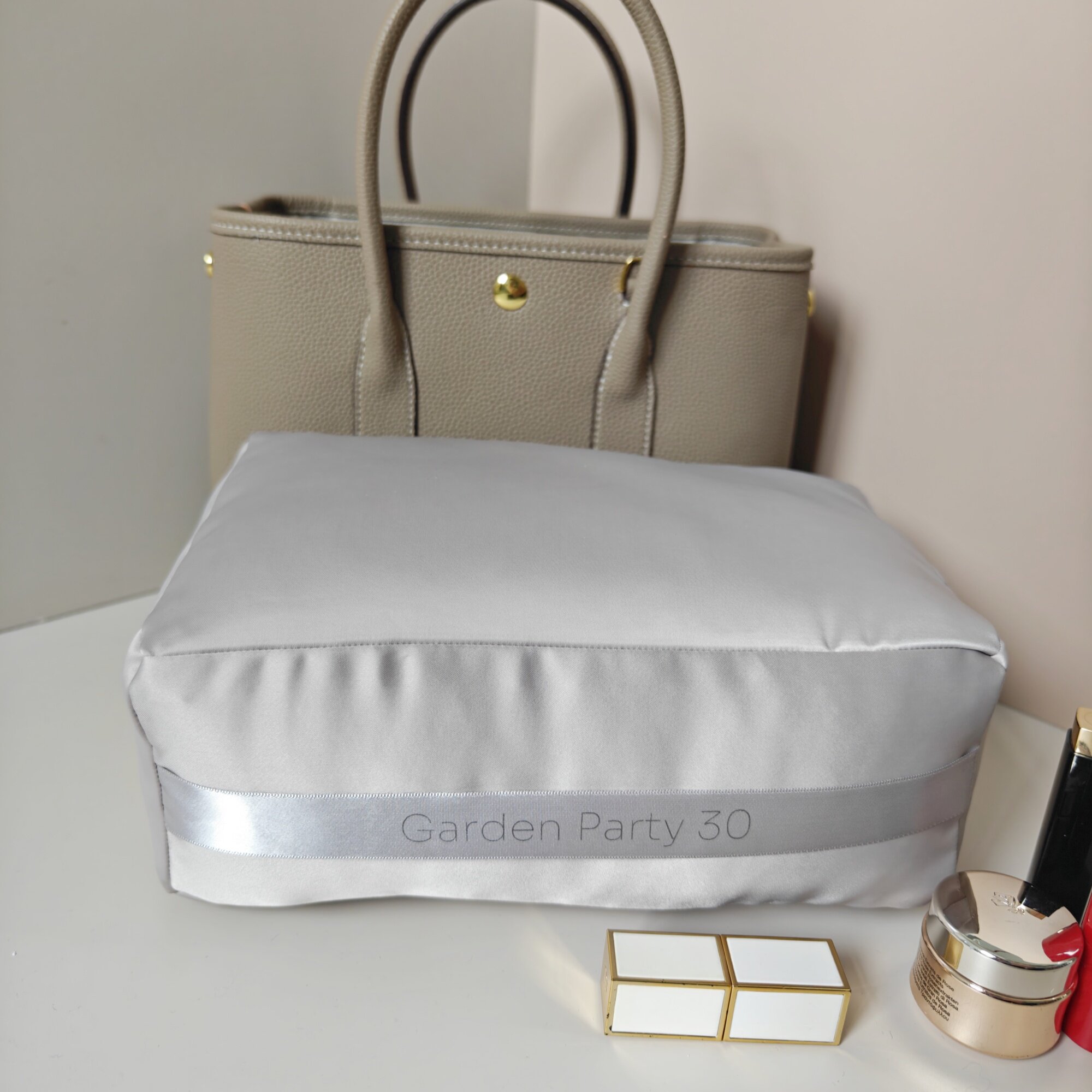 H 가든 파티 30, 36 사이즈에 맞는 고급 수납용  - Women Bags On Sale 리뷰 및 가격